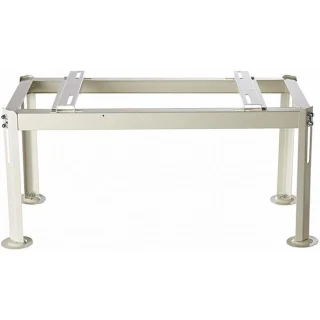Industribordstel i hvid metal med justerbare ben og monteringsbeslag, velegnet til tunge arbejdsoverflader.