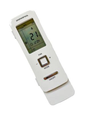 Hvid Innova-fjernbetjening til klima- eller varmepumpe med LCD-skærm og temperaturvisning på 21 grader.
